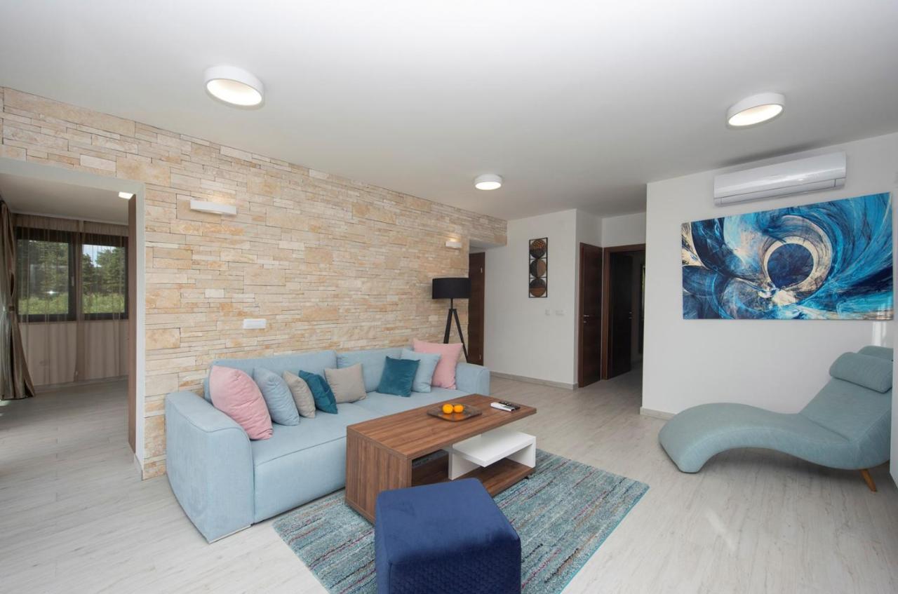 Villa Marija Свети свети Филип и Яков Екстериор снимка
